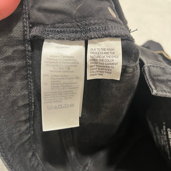 Madewell Black High Rise Denim Shorts - Size 27 - Picture 6 of 9